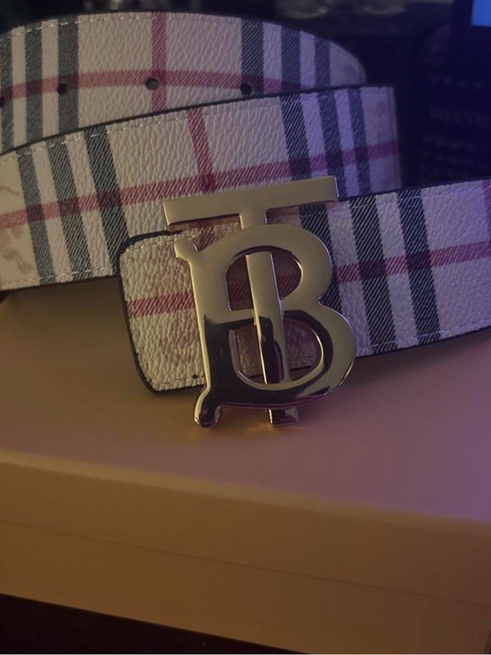 Burberry Men Belt. - Picture 2 of 3